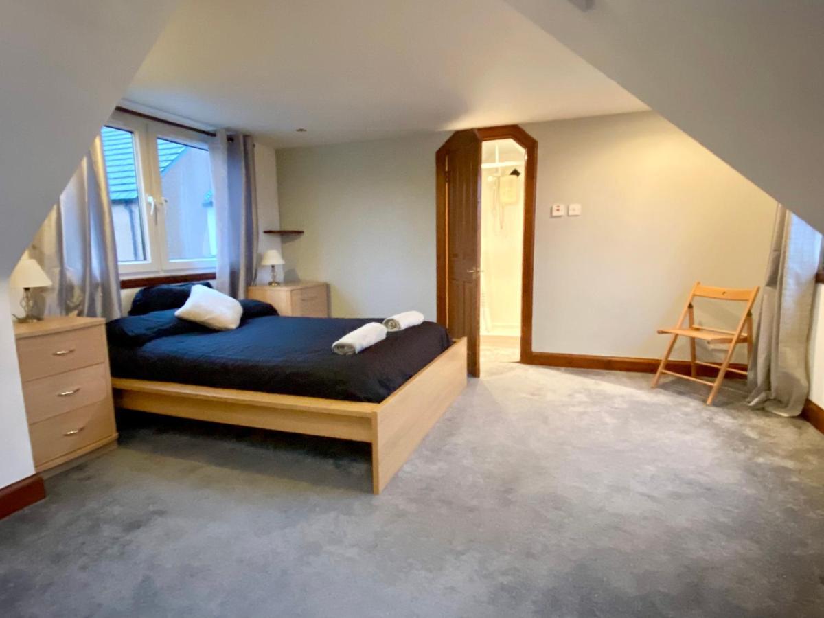 Cosy Cottage With Free Parking Close To Airport Edinburgh Exterior photo